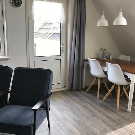 Familie Metz Lejlighed Buren  Eksteriør billede